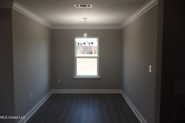 21700 E Edgewood Drive, Saucier, MS 39574