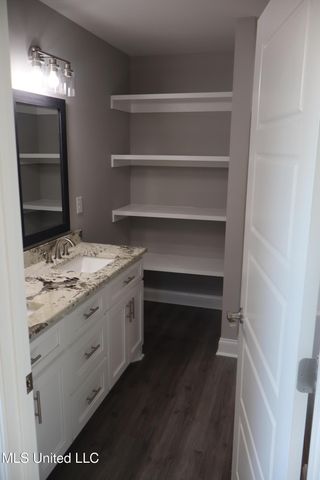 21700 E Edgewood Drive, Saucier, MS 39574