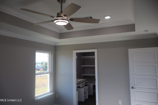 21700 E Edgewood Drive, Saucier, MS 39574