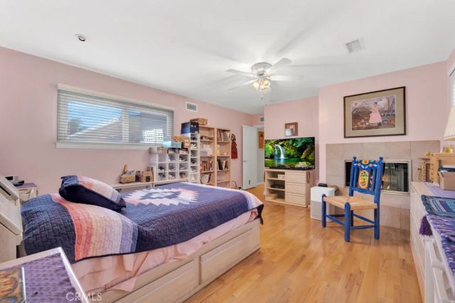 14024 Califa, Valley Glen, CA 91401