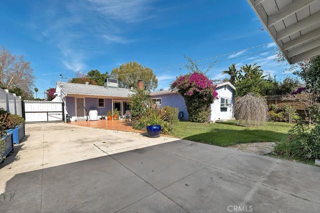 14024 Califa, Valley Glen, CA 91401