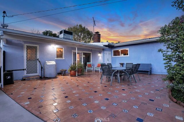 14024 Califa, Valley Glen, CA 91401