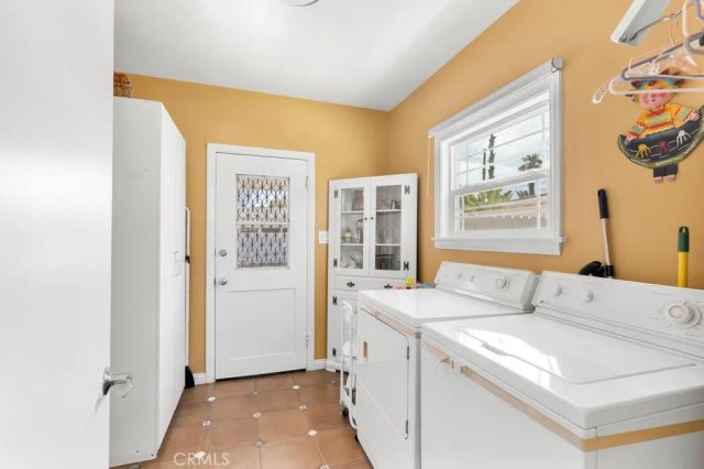 14024 Califa, Valley Glen, CA 91401