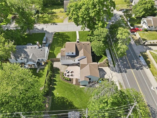 3020 W 47th Terrace, Westwood, KS 66205