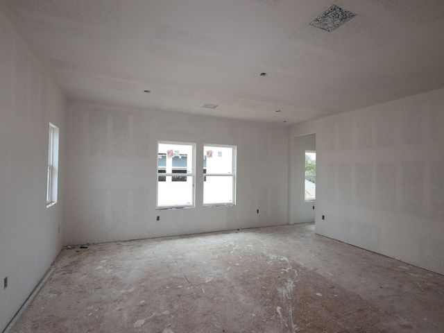 4013 Waxahachie RD, Leander, TX 78641