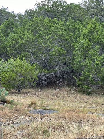 00 Comanche Trl, Bandera, TX 78003