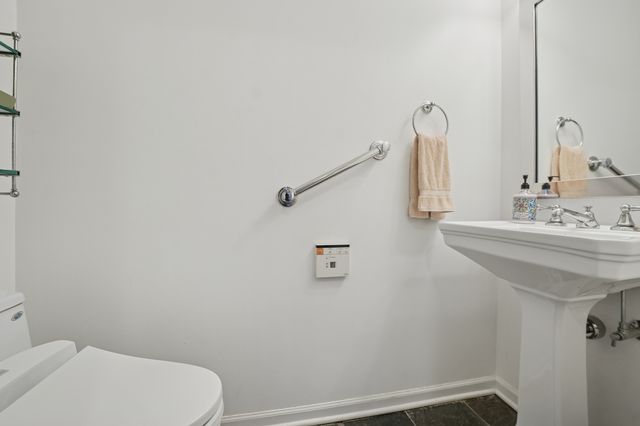 502 Park Avenue, River Forest, IL 60305