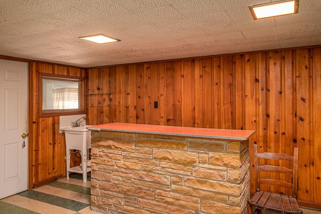 1619 S Seminole Drive, Chattanooga, TN 37412