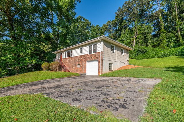 1619 S Seminole Drive, Chattanooga, TN 37412