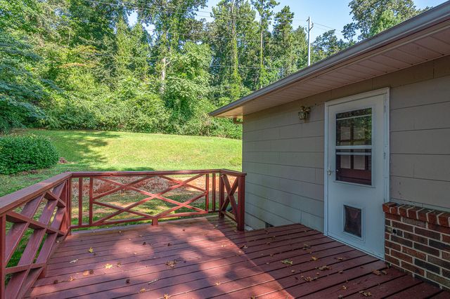 1619 S Seminole Drive, Chattanooga, TN 37412