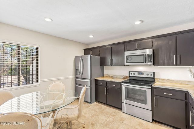 1 Tomoka Oaks Blvd Unit 112, Ormond Beach, FL 32174