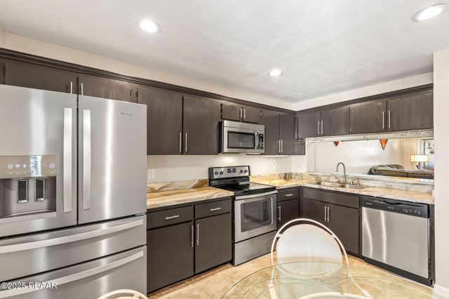 1 Tomoka Oaks Blvd Unit 112, Ormond Beach, FL 32174