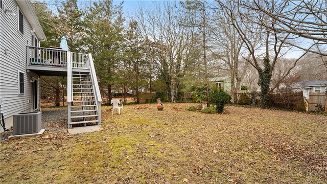 9 Kenneth Avenue, Warwick, RI 02886