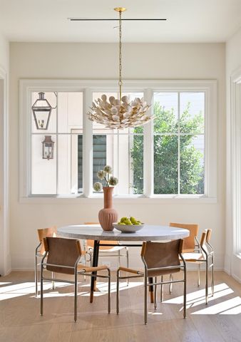 3717 Chevy Chase Drive, Houston, TX 77019