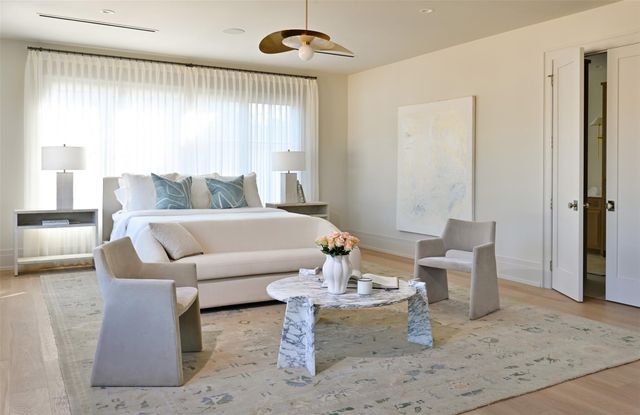 3717 Chevy Chase Drive, Houston, TX 77019