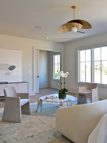 3717 Chevy Chase Drive, Houston, TX 77019