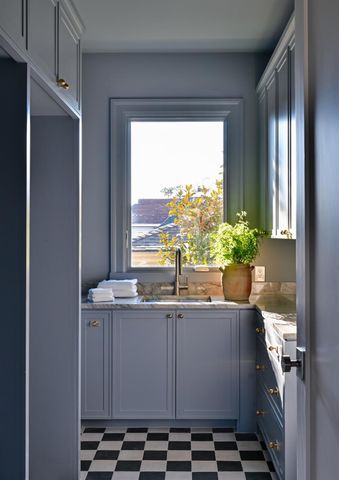 3717 Chevy Chase Drive, Houston, TX 77019