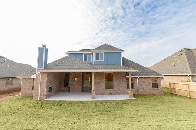 5716 Lantana Lane, Edmond, OK 73034