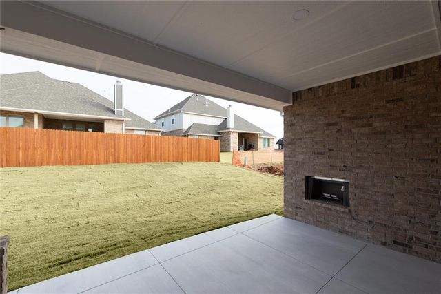 5716 Lantana Lane, Edmond, OK 73034