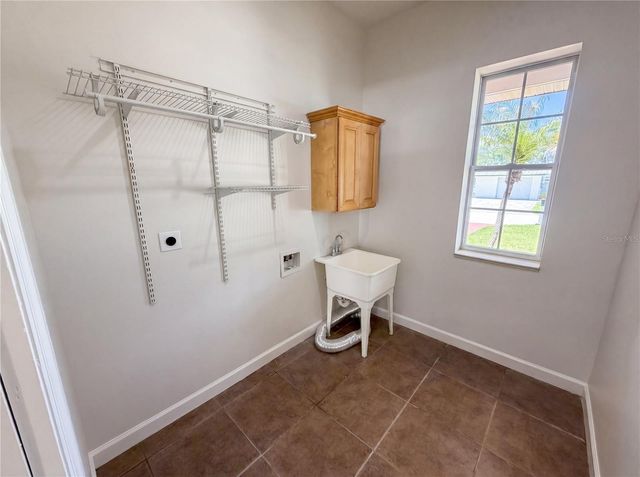 375 NORA AVENUE, Merritt Island, FL 32952