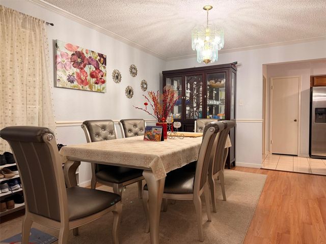 8807 Kindlewood Drive, Houston, TX 77099