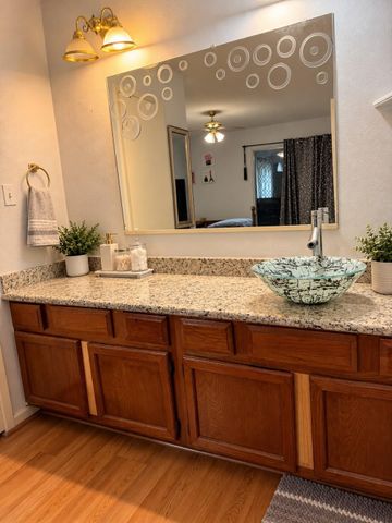 8807 Kindlewood Drive, Houston, TX 77099