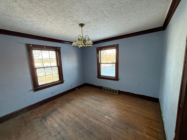 114 Ashley Avenue, Rockford, IL 61102