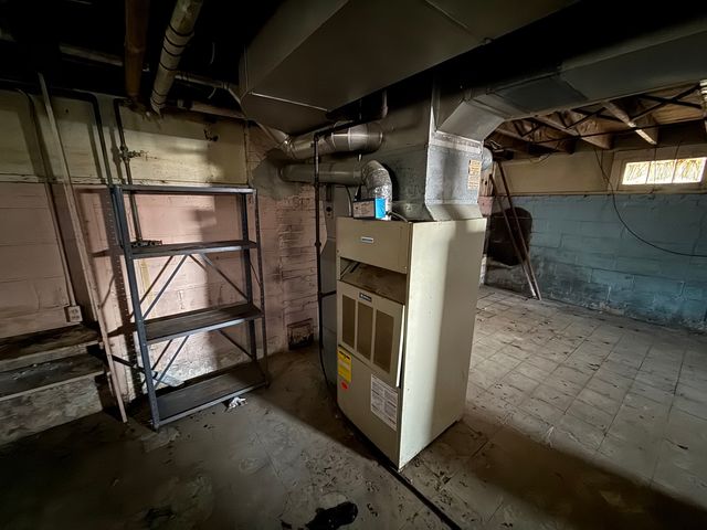 114 Ashley Avenue, Rockford, IL 61102