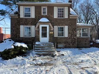 114 Ashley Avenue, Rockford, IL 61102