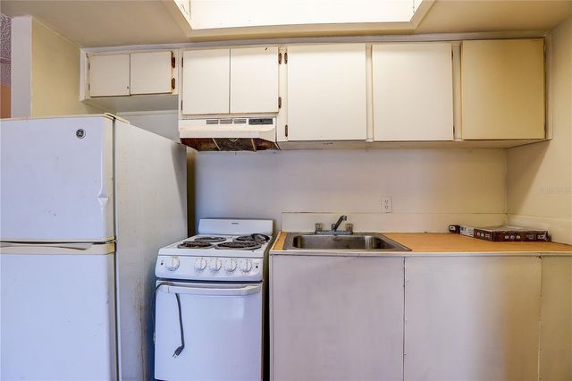 1262 E 113TH AVENUE H112, Tampa, FL 33612