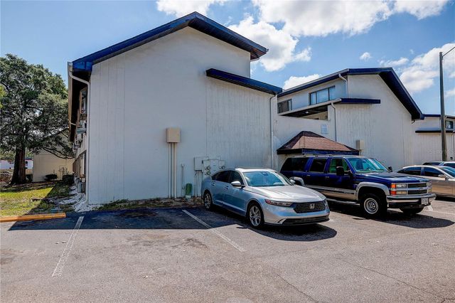 1262 E 113TH AVENUE H112, Tampa, FL 33612