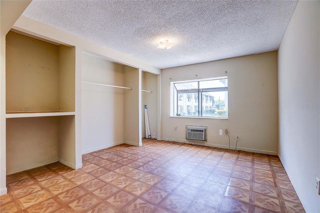 1262 E 113TH AVENUE H112, Tampa, FL 33612