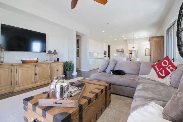 157 Follyhatch, Irvine, CA 92618