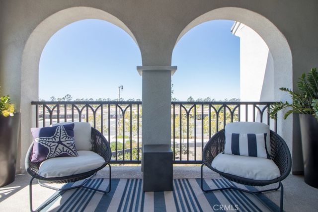 157 Follyhatch, Irvine, CA 92618