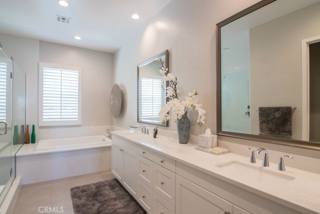 157 Follyhatch, Irvine, CA 92618