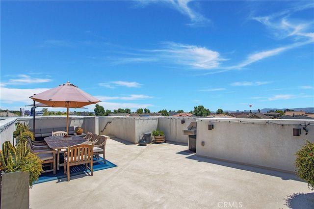 157 Follyhatch, Irvine, CA 92618