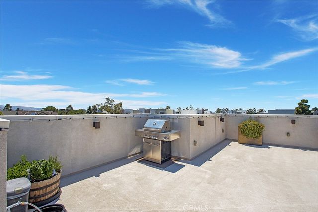 157 Follyhatch, Irvine, CA 92618