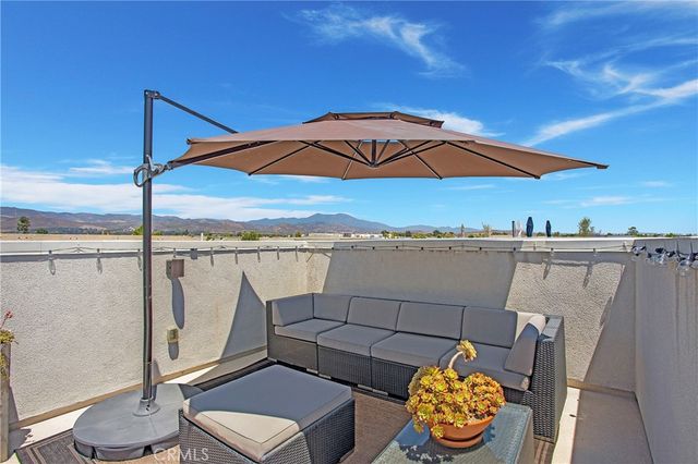 157 Follyhatch, Irvine, CA 92618