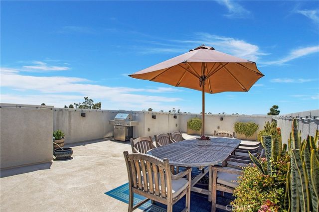 157 Follyhatch, Irvine, CA 92618