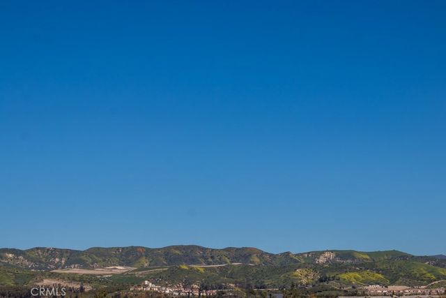 157 Follyhatch, Irvine, CA 92618