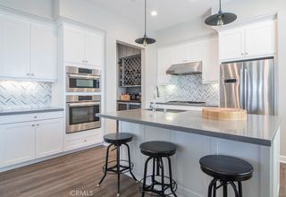 157 Follyhatch, Irvine, CA 92618