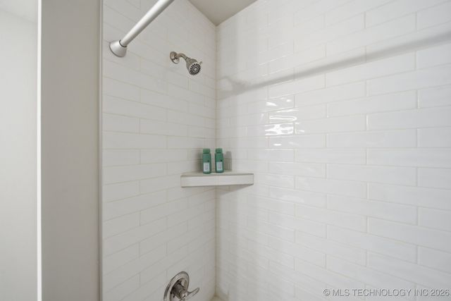 12307 S Maplewood Avenue, Bixby, OK 74008