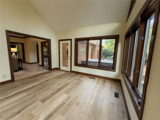 1974 Scenic Hill, Dayton, OH 45459