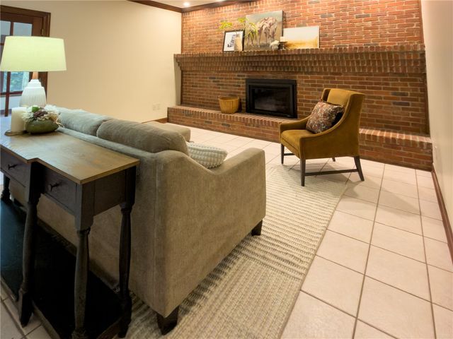 1974 Scenic Hill, Dayton, OH 45459
