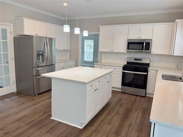 5875 N Canaan Glen Ct Court, Atlanta, GA 30331