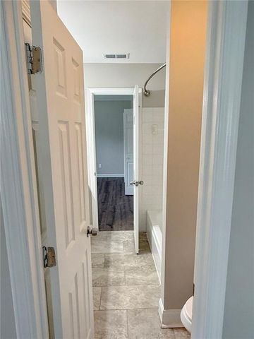 5875 N Canaan Glen Ct Court, Atlanta, GA 30331