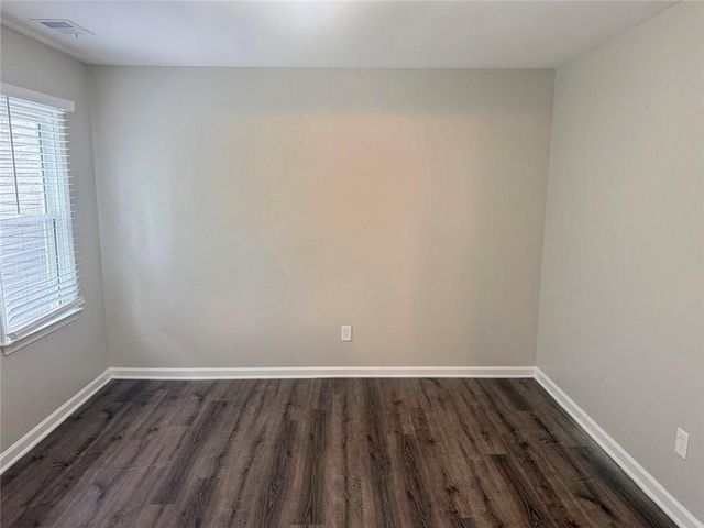 5875 N Canaan Glen Ct Court, Atlanta, GA 30331