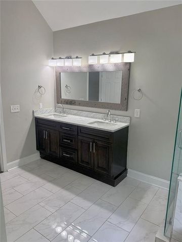 5875 N Canaan Glen Ct Court, Atlanta, GA 30331