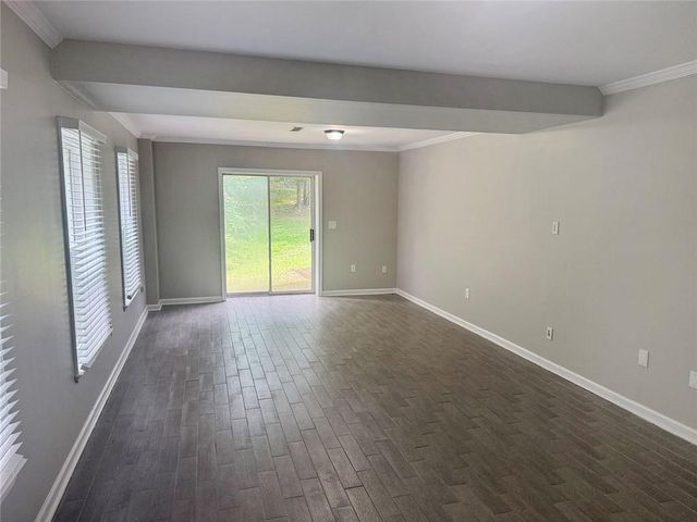 5875 N Canaan Glen Ct Court, Atlanta, GA 30331