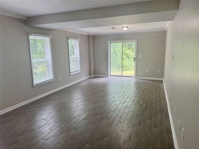 5875 N Canaan Glen Ct Court, Atlanta, GA 30331